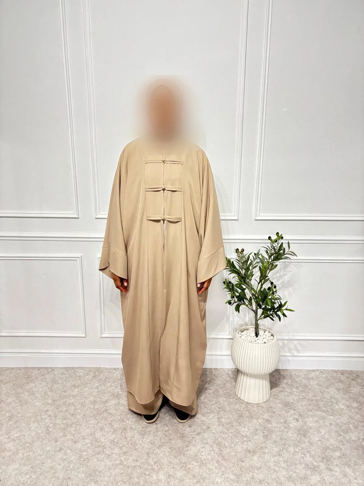 Zandbeige
